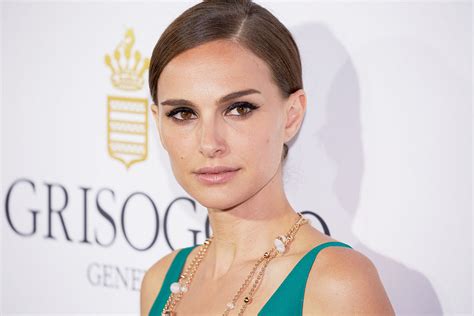 natalie portman vegan skin.